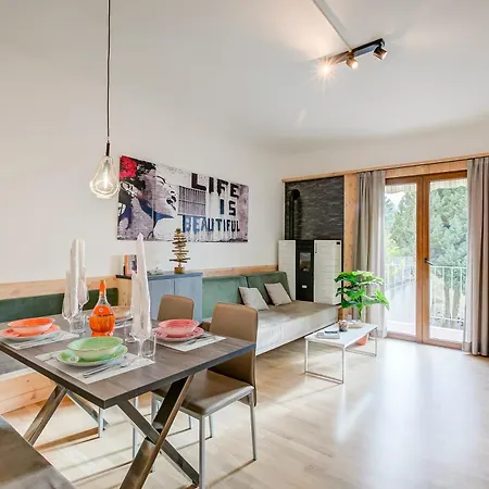 Διαμέρισμα Trudy's House - Hilly Area - Happy